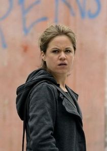 Sinéad Keenan
as Nina