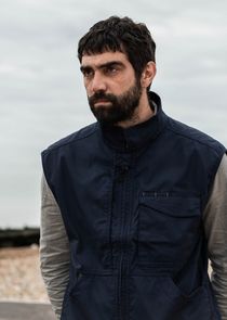 Alec Secăreanu
as Constantin Baracu