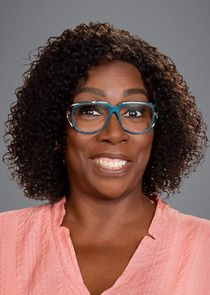 Gina Yashere
as Kemi