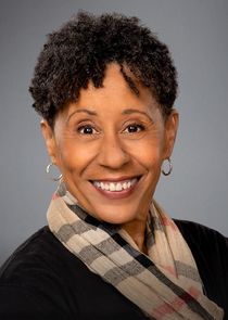 Vernée Watson
as Gloria