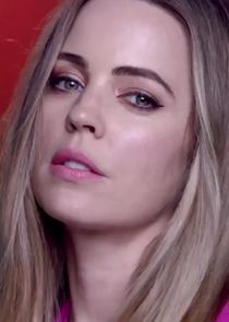 Melissa George
as Charlotte