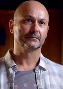 Steve Bastoni
as Tom