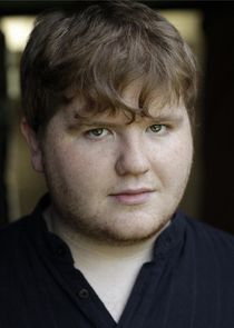 Ethan Lawrence
as PC Ben Tooh