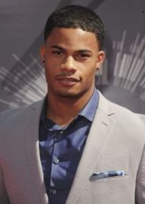 Jordan Calloway
as Kevin McArdle