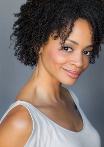 Latarsha Rose
as Dr. Lisa Hudson