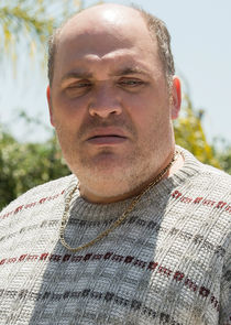 Glenn Fleshler
as Goran Pazar