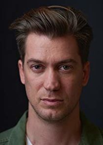 Rafael Casal
as Miles