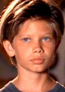 Lee Norris
as Stuart Minkus