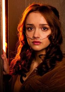 Olivia Cooke
as Emma Decody