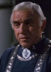 Lorne Greene
as Commander Adama