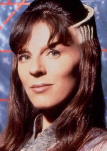 Mira Furlan
as Delenn