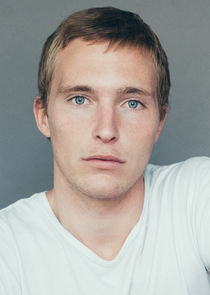 Sean Keenan
as Jason McCartney