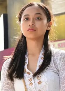 Sri Ayu Jati Kartika
as Ni Luh Erniati