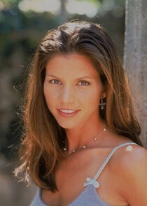 Charisma Carpenter
as Cordelia Chase