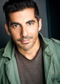 Sunil Malhotra
as Police Officer