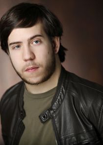 Ely Henry
as Goodman