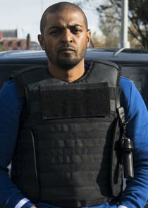 Noel Clarke
as DI Aaron Bishop
