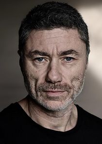 Anton Saunders
as Tommy