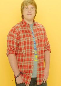 Doug Brochu
as Grady Mitchell