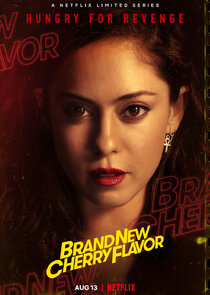 Rosa Salazar
as Lisa Nova