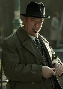 Peter Kurth
as Bruno Wolter