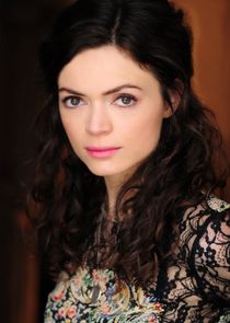 Carlyn Burchell
as Carol Demers