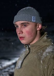 Oliver Dufåker
as Kevin Erdahl