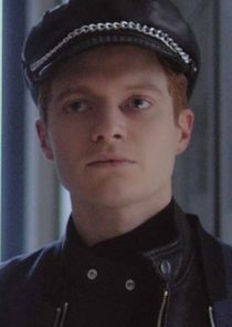 Brendan Scannell
as Pete