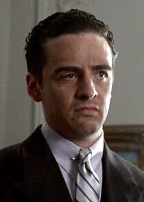 Vincent Piazza
as Charles 