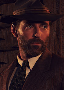 Alessandro Nivola
as Mr Dean