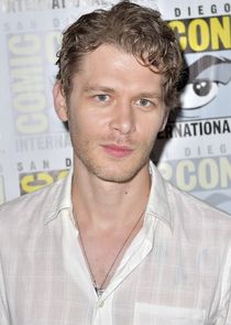 Joseph Morgan
as Elliott