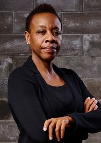 Marianne Jean-Baptiste
as Bethany Mayfair