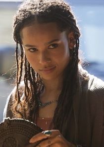 Zoë Kravitz
as Bonnie Carlson