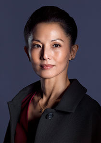 Tamlyn Tomita
as Sandra Abe