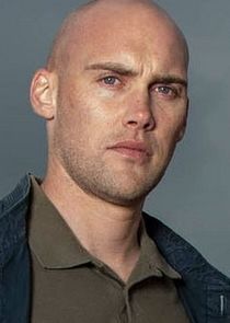 Joe Sims
as Nigel Carter