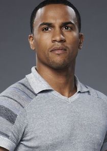 Michael Xavier
as Logan Jonsen