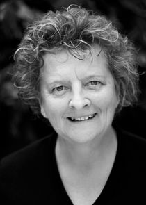 Lynn Hunter
as Vanessa Moore