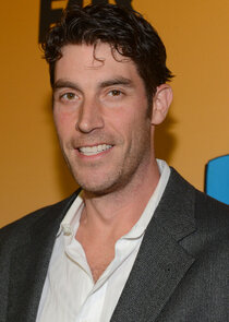 John Viener
as Steve Hernandez