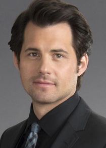 Kristoffer Polaha
as Sgt. Peter Niedermayer