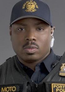 Page Kennedy
as Officer Frank Moto