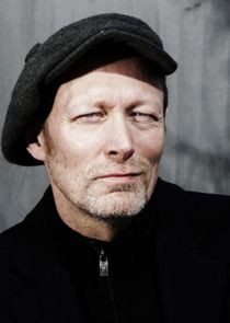 Lars Mikkelsen
as Thrawn