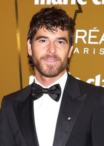 Alfonso Bassave
as Lluis Bonet