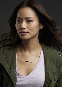 Jamie Chung
as Janice Channing