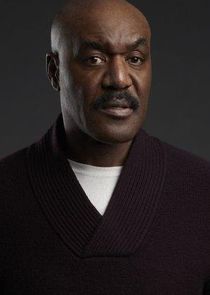 Delroy Lindo
as Dr. Milton Winter