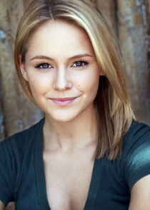 Cassi Thomson
as Cara Lynn