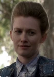 Mireille Enos
as Kathy Marquart