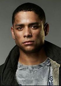 Charlie Barnett
as Firefighter/Paramedic Peter Mills