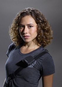 Dora Madison Burge
as Paramedic Jessica 