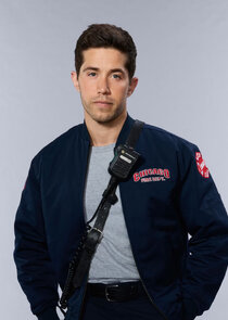 Brandon Larracuente
as Sal Vasquez