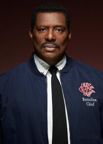 Eamonn Walker
as Deputy Commissioner Wallace Boden